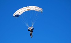 米兰登录入口-湖人带走鹈鹕，班凯罗在世界排名争夺战中接管比赛