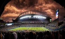 中国米兰体育-孤胆骑士的逆袭，米切尔扛起公牛，在淘汰赛的硝烟中击沉快船