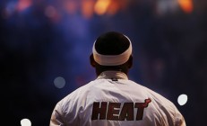 米兰体育app入口-巴雷拉爆发，美国队如何在争冠战中胜出中国