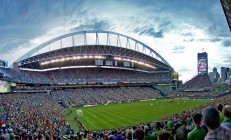 ac米兰下载-红牛二队力克迈凯伦，周冠宇高光表现点燃赛场