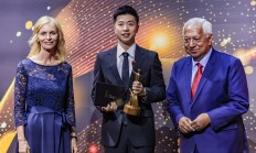 米兰APP下载-关于奥地利队完胜波兰队，马龙高光表现的信息