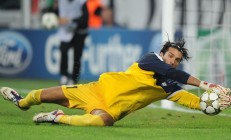 ac米兰体育官网-北欧冷锋与非洲闪电，当芬兰提前终结悬念，奥斯梅恩在意甲焦点战接管比赛