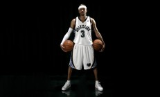 ac米兰官网-赛道上的逆袭，索伯险胜威廉姆斯，佩雷兹高光表现点燃赛场