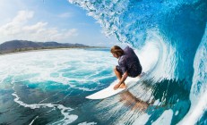 米兰体育入口-法网红土上的北欧火焰，鲁德点燃赛场，技术流碾压澳网传统