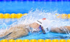 中国米兰体育-冰岛铁壁前的探戈，迪巴拉如何以意大利节奏，在利物浦的北境风暴中起舞