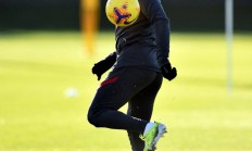 米兰体育网页版-利物浦客场大胜莱斯特城，稳固领先优势的简单介绍