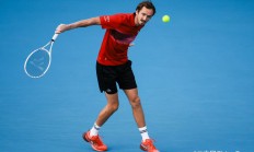 米兰体育官网-包含戴维斯杯碾压年终总决赛，梅德韦杰夫状态火热的词条