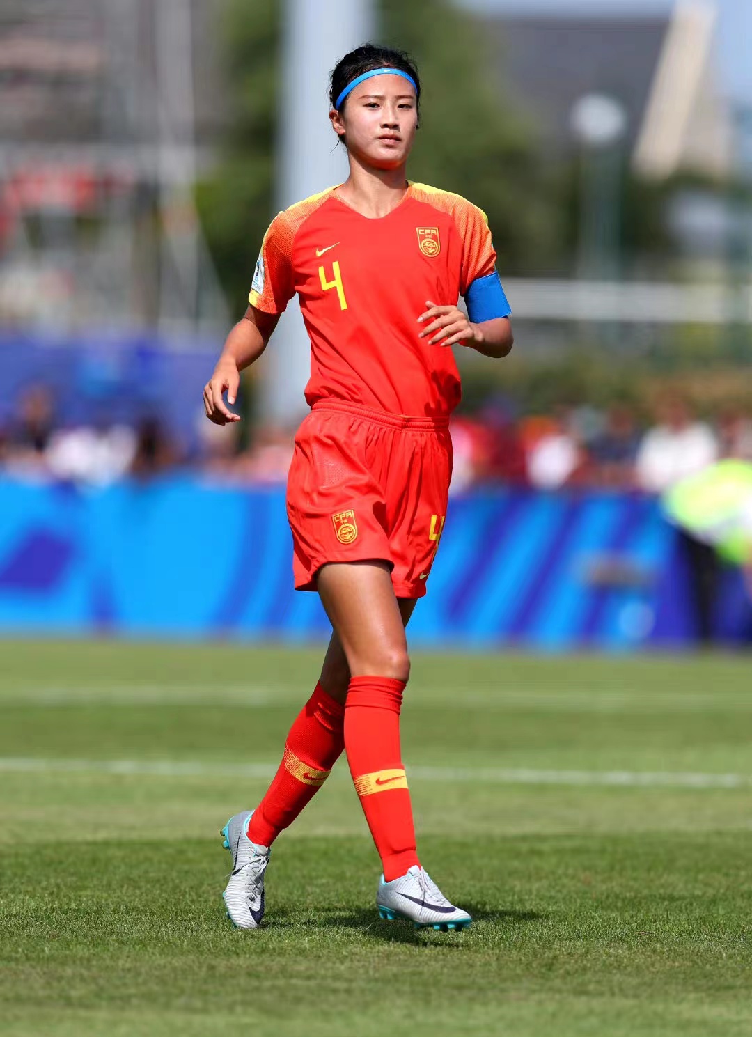 国际赛场上女足队员砥砺前行 国际赛场上女足队员砥砺前行