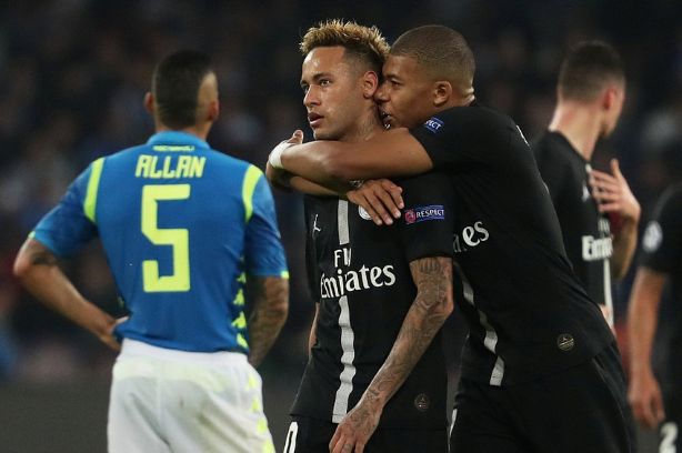 利物浦客场获胜，保持小组头名位置的简单介绍