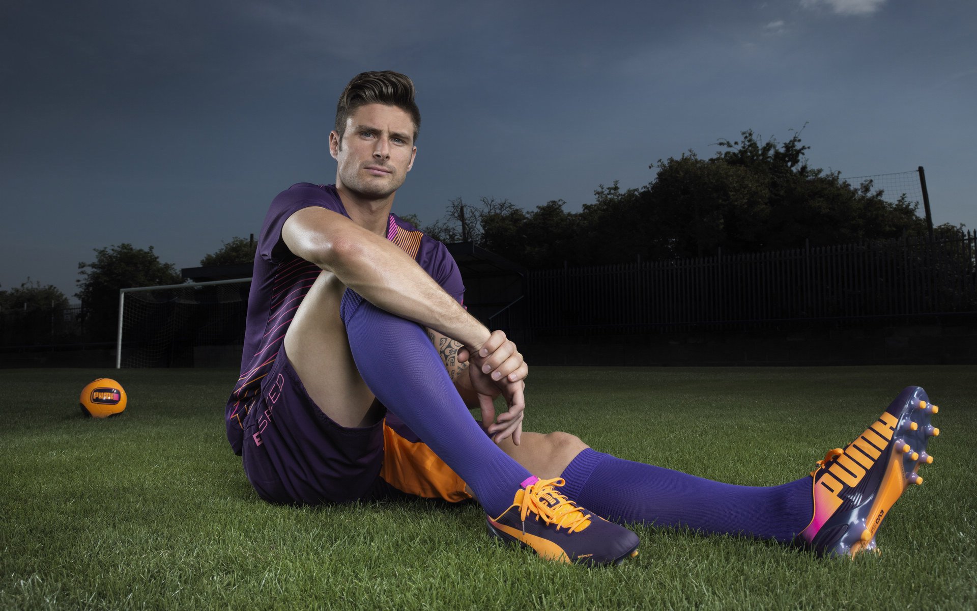 英格拉姆压制级发挥,魔术加时力克火箭