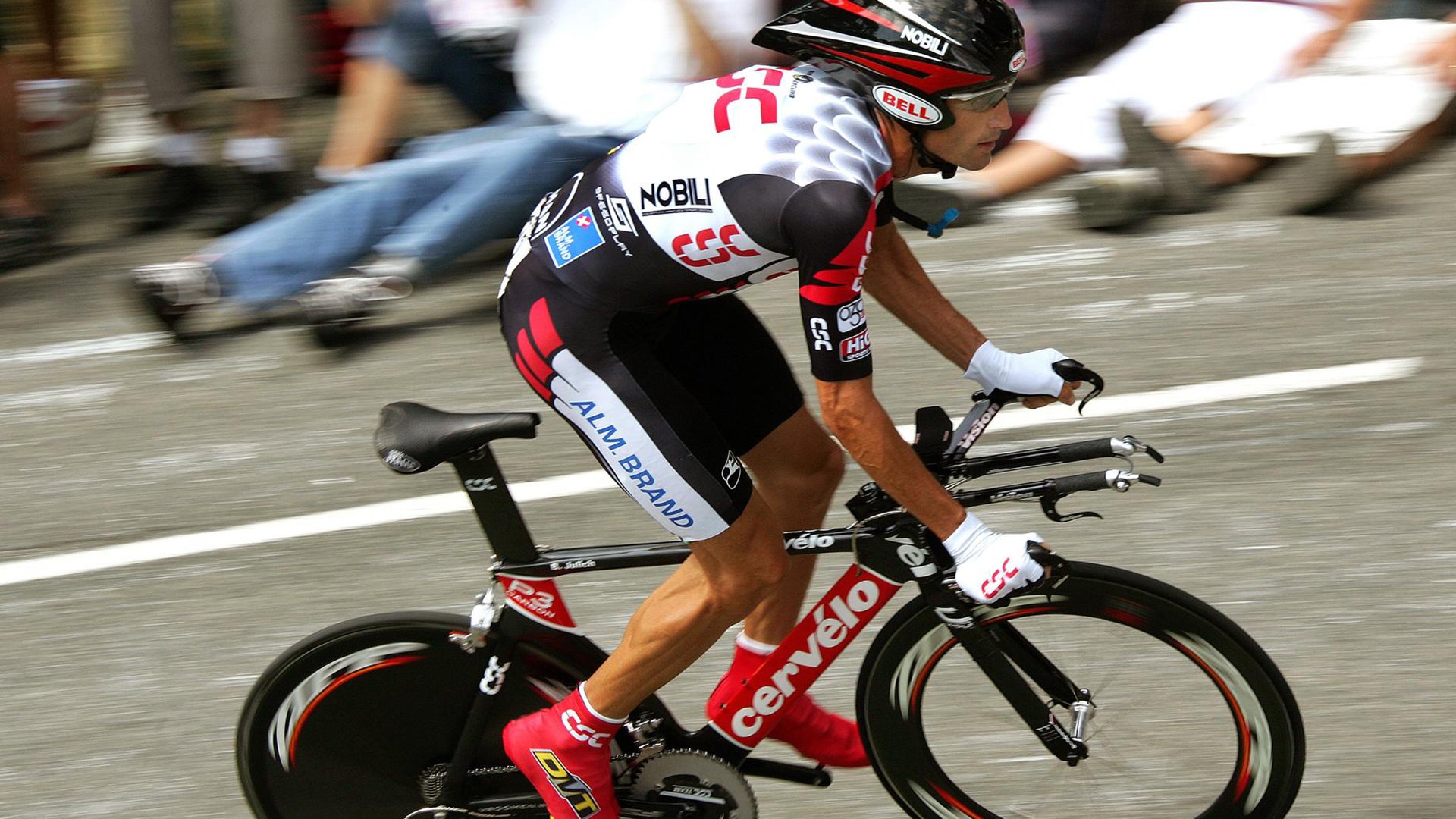 武切维奇数据全面爆炸！黄蜂主场力克骑士，全能中锋展现统治级表现