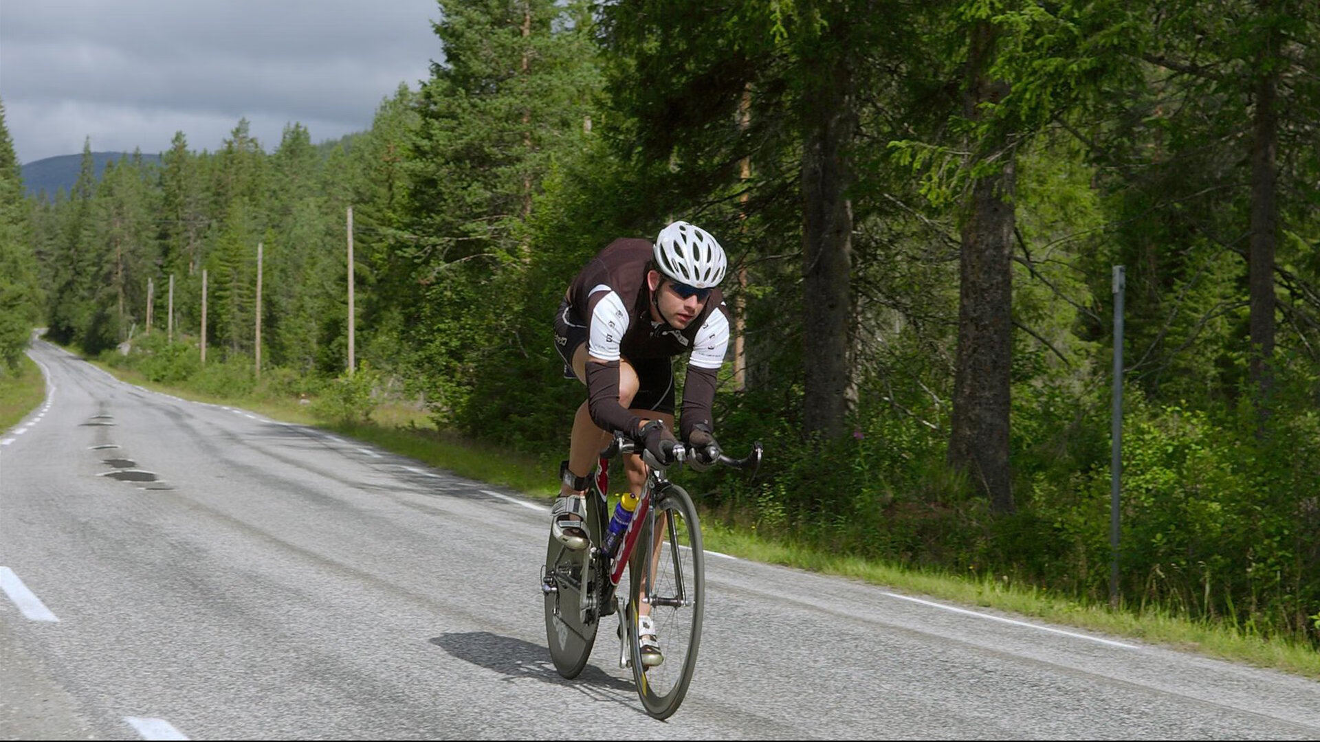 鏖战东瀛，银球破晓，许昕刷新纪录背后的中国力量